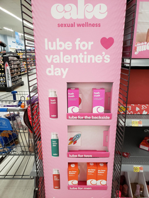 Walmart has Valentines Day figured out