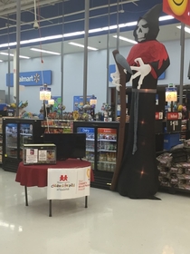 Walmart is just killing it with the displays