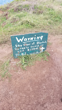 Warning sign at the blowhole on Maui