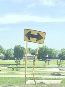 When a sign gotta go pee