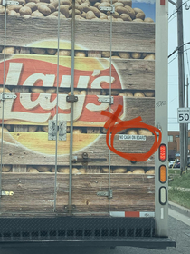 Whos trying to rob the Lays truck