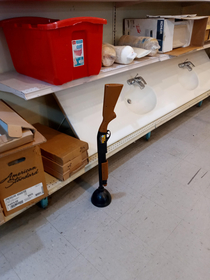 Women of Florida finds shot gun plunger in a thrift store