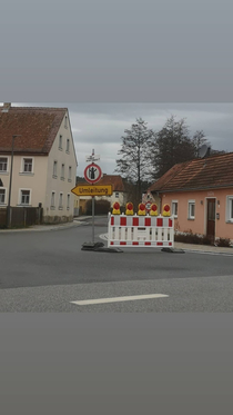 You cannot pass In an Bavarian village